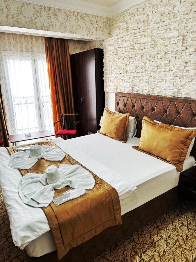 Rose Suite & Hotel 布尤切克梅奇 外观 照片