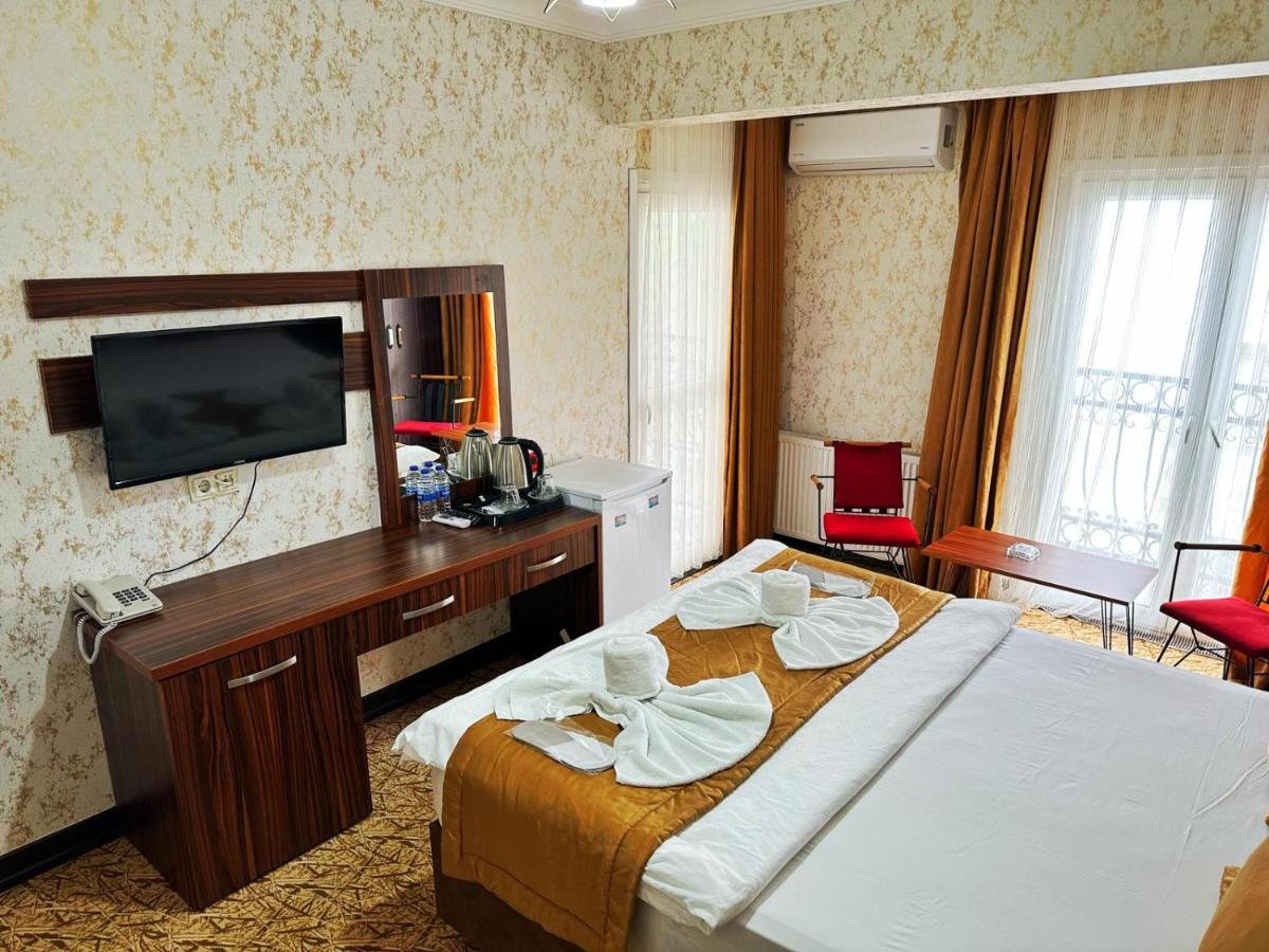 Rose Suite & Hotel 布尤切克梅奇 外观 照片
